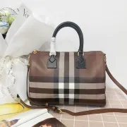 Good quality  Detachable adjustable shoulder strap Burberry bag #999925101