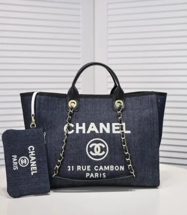 Chanel shoulder bags #A23003