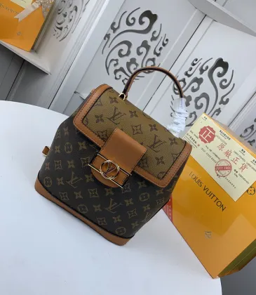 Louis Vuitton AAA+Backpack #9127451