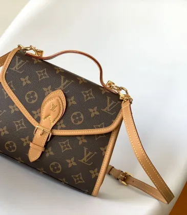 Louis Vuitton shoulder bag AAA+ quality Monogram Tikal PM #999919766