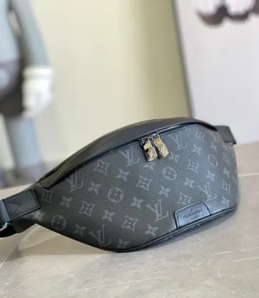 Louis Vuitton Monogram Shadow Discovery Waist bag Chest bag original 1:1 Quality #999931725