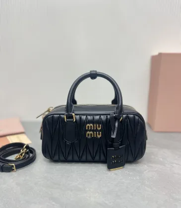 Miumiu Matelasse handbags #A38051