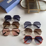 Gucci AAA Sunglasses #9873875