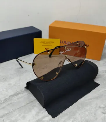 Louis Vuitton Sunglasses #A43513