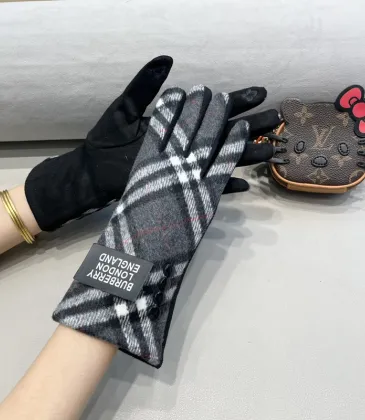 Burberry Glove #A42912