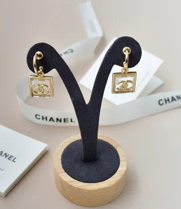 Chanel Earrings #9999921496