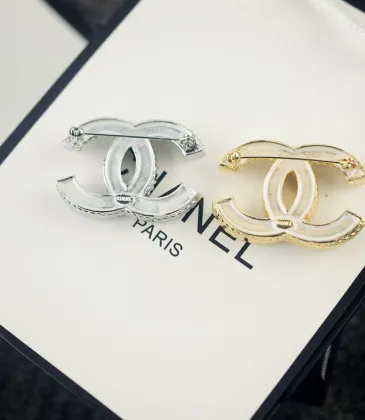 Chanel brooches #9127633