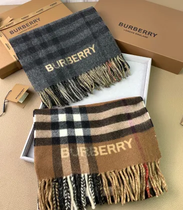 Burberry Scarfs #A42657