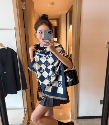 Louis Vuitton Scarf #999930068