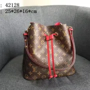 Louis Vuitton AAA+ Handbags #801809