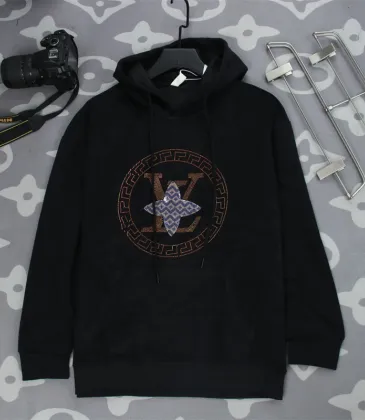 Louis Vuitton Hoodies for MEN #A27052