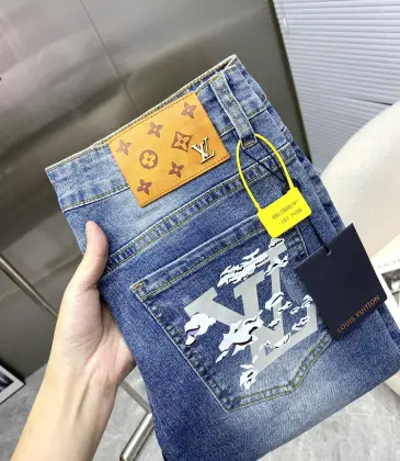 Louis Vuitton Jeans for MEN #A28978