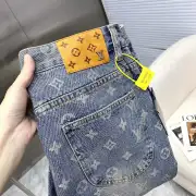 Louis Vuitton Jeans for MEN #A28988