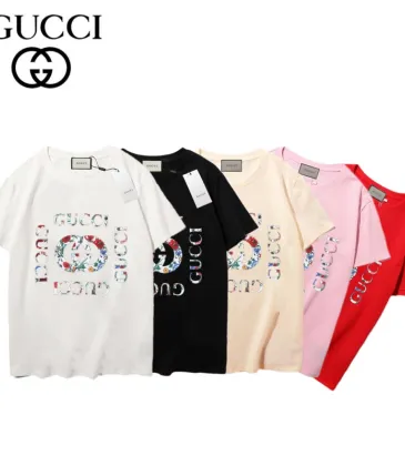 Gucci T-shirts for women #999925684