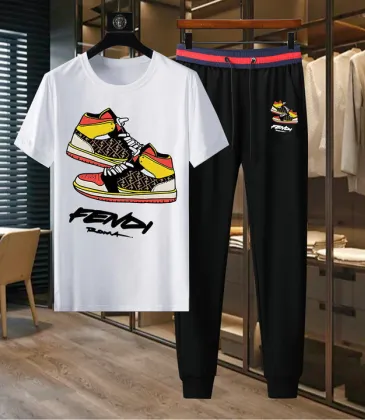 Fendi Tracksuits for Fendi Short Tracksuits for men #A25738