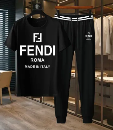 Fendi Tracksuits for Fendi Short Tracksuits for men #A25741