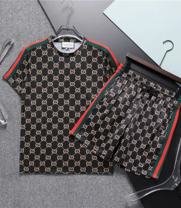 Gucci Tracksuits for Gucci short tracksuits for men #9999921450