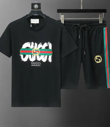 Gucci Tracksuits for Gucci short tracksuits for men #A32863