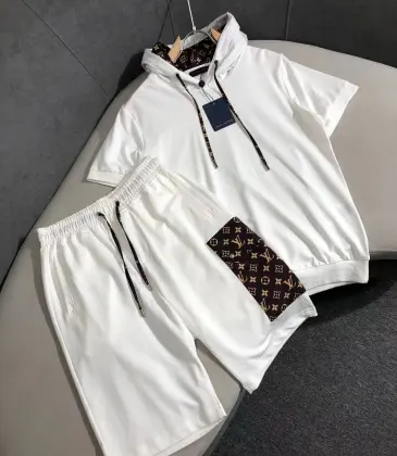 Louis Vuitton tracksuits for Louis Vuitton short tracksuits for men #999924297