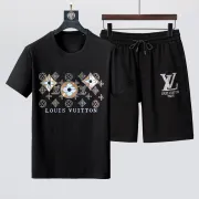 Louis Vuitton tracksuits for Louis Vuitton short tracksuits for men #999924650