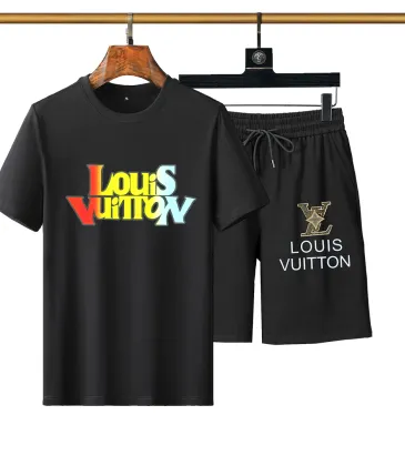 Louis Vuitton tracksuits for Louis Vuitton short tracksuits for men #999936058