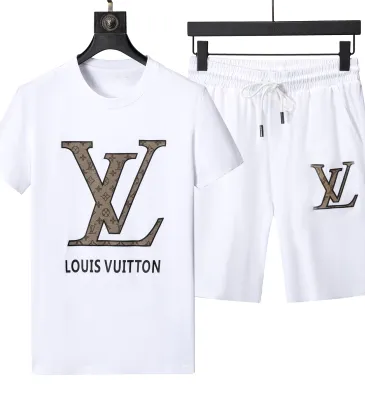 Louis Vuitton tracksuits for Louis Vuitton short tracksuits for men #A22509