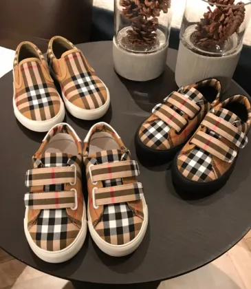 Burberry shoes for Kids #999930436