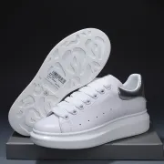 Alexander McQueen Shoes for Unisex McQueen Sneakers #9121275