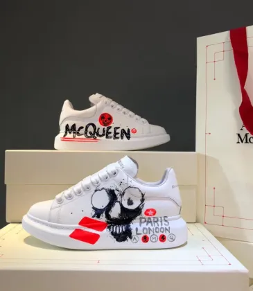 Alexander McQueen Shoes for Unisex McQueen Sneakers #9873703