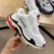 Balenciaga shoes for Balenciaga Unisex Shoes #9124236