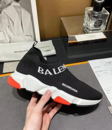 Balenciaga shoes for Balenciaga Unisex Shoes #999915617