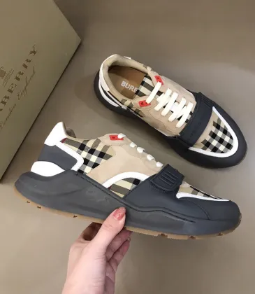 Burberry Shoes for Men's Sneakers #999901398