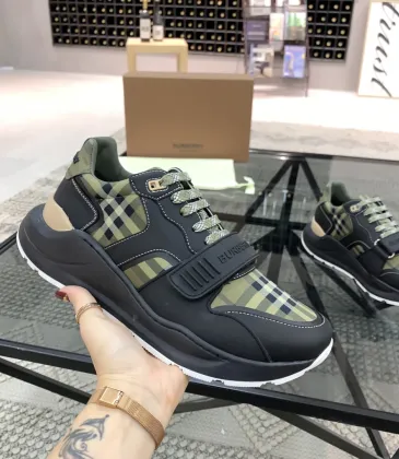 Burberry Shoes for Men's Sneakers #999909838