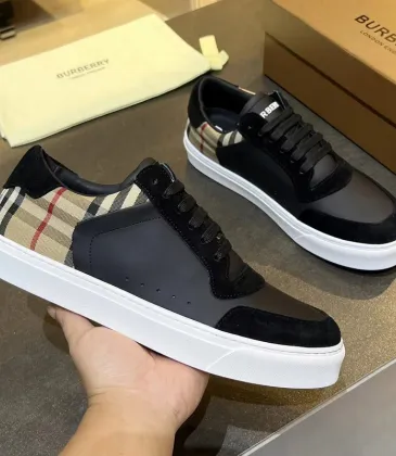 Burberry Shoes for Men's and women Sneakers #A28384