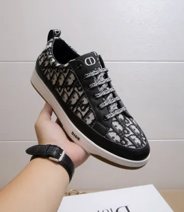 Dior Shoes for Men's Sneakers #99903466