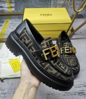 Fendi shoes for Women's Fendi Sneakers #999930993