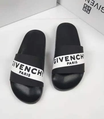 Givenchy slippers for men and women #9874591