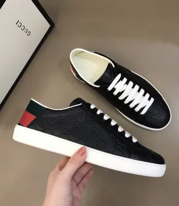 Gucci Shoes for Mens Gucci Sneakers #99906205