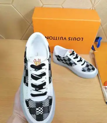 Louis Vuitton Shoes for Louis Vuitton Unisex Shoes #99903717