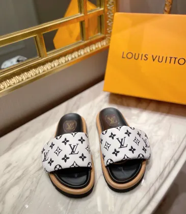 Louis Vuitton Shoes for Men And woman  Louis Vuitton Slippers #99905138