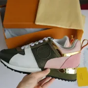 Louis Vuitton Luxury leather casual shoes Women Designer sneakers men shoes genuine leather fashion Mixed color #979820