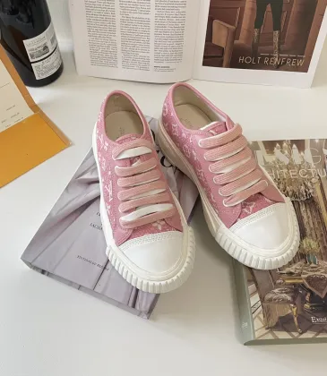 Louis Vuitton Shoes for Women's Louis Vuitton Sneakers #A29539