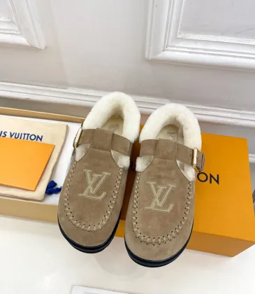 Louis Vuitton Shoes for Women's Louis Vuitton Sneakers #A44421