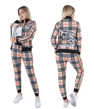 Burberry 2022 new Fashion Tracksuits for Women #999931151