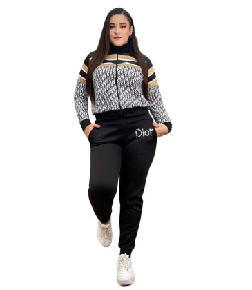 Dior Tracksuits for Women #999918652